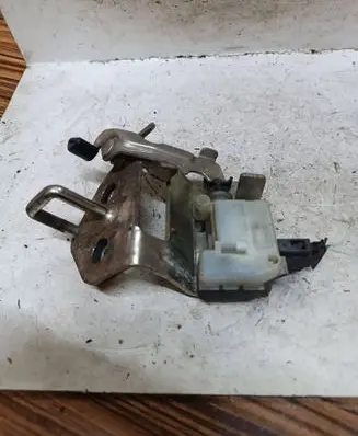 Skoda Octavia Mk2 (1Z) Tailgate/trunk/boot lock/catch/latch 1Z9827511C