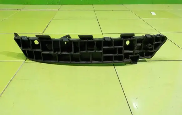 SsangYong Tivoli Front bumper mounting bracket 7883235000 ZP34