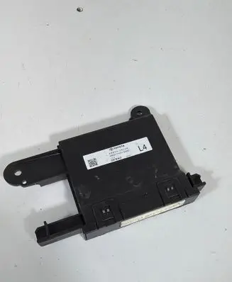 Toyota Corolla E210 E21 Other control units/modules 8865002L40
