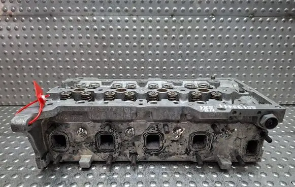 Opel Corsa D Engine head S26279581 55193111