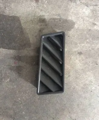 Audi A4 S4 B7 8E 8H Dash center air vent grill 8e0819793b