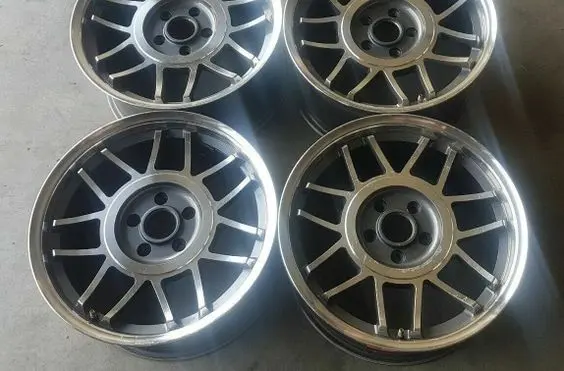 Volkswagen Transporter - Caravelle T5 R18 alloy rim FIFTEEN52 SNOWFLAKE 1552