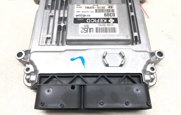 Hyundai i10 Engine control unit/module ECU 39110-02PM0