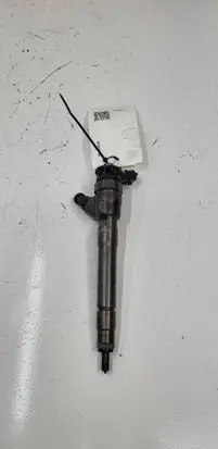 Nissan Qashqai Fuel injector 0445110414