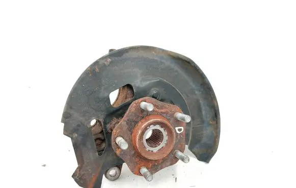 Nissan Rogue Front wheel hub