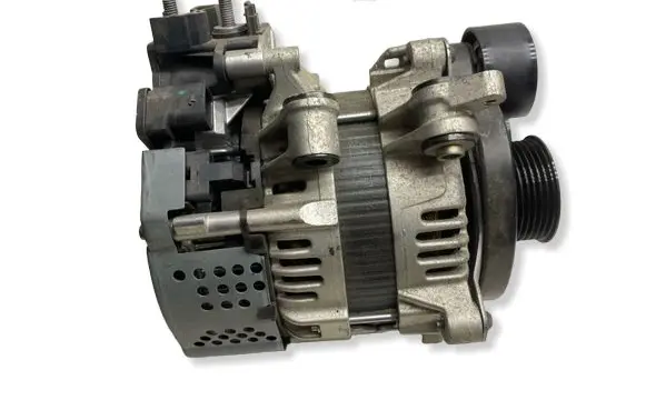 Volvo XC90 Generator/alternator 31652870 0127813009 32139935