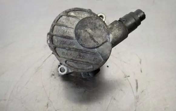 Mercedes-Benz Sprinter W906 Vacuum pump A6282300065