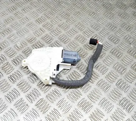 Skoda Superb B6 (3T) Rear door window regulator motor 1101919813201 8K0959812A