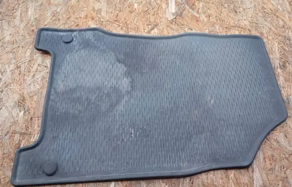 Renault Koleos I Front floor mat 7711423582