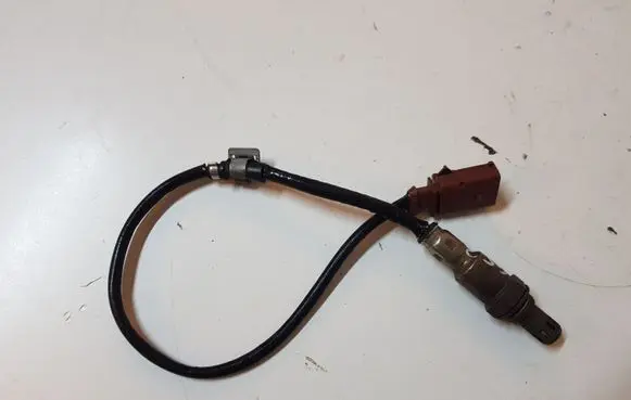 Volkswagen Touran II Lambda probe sensor 03C906262Q 1K0073804A