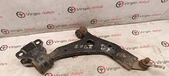 Ford Kuga II Front lower control arm/wishbone Cv613c339aaa