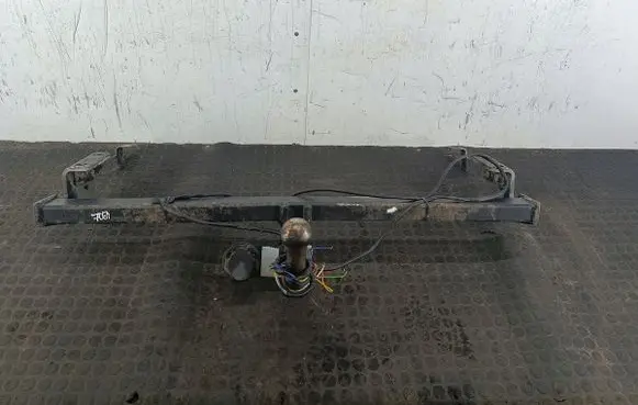 Suzuki SX4 Tow bar