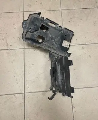 Opel Insignia B Other engine bay part 84127772 329510614