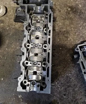 Opel Frontera B Engine head 