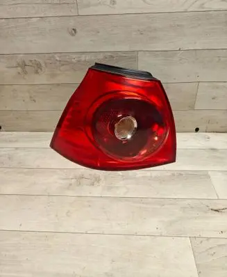 Volkswagen Golf V Rear/tail lights 1K6945095E 028490102C