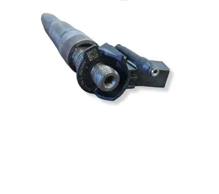 BMW 3 E92 E93 Fuel injector 7792721