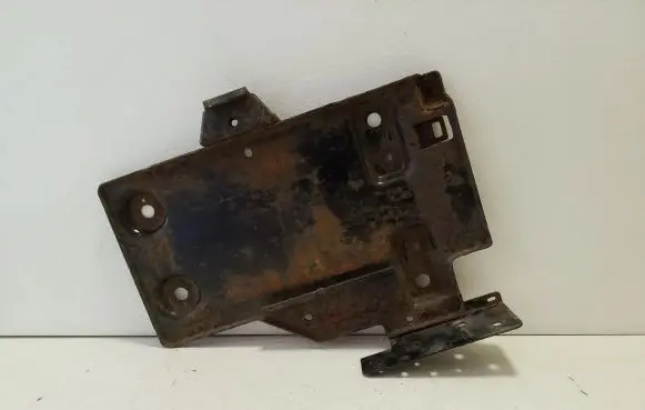 Battery tray