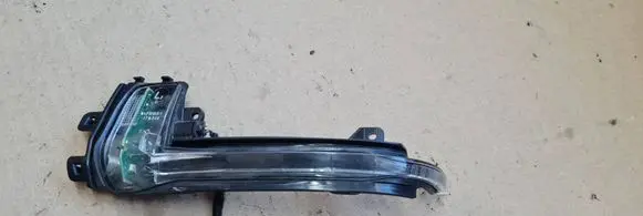 Audi A5 Sportback 8TA Mirror indicator light 8K0949101C 01021401