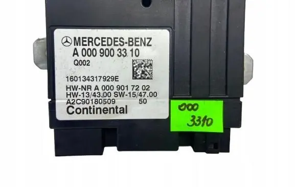 Mercedes-Benz E W213 Fuel pump relay A0009003310