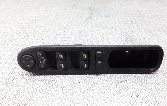Peugeot 807 Electric window control switch