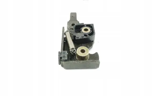 Saab 9000 CS Seat back rest lock catch 9751587