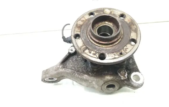 Volkswagen PASSAT B6 Front wheel hub spindle knuckle 3C0407258G