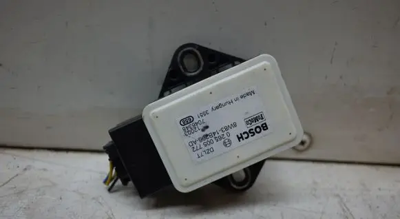 Jaguar XJL ESP acceleration yaw rate sensor 8W8314B296AD