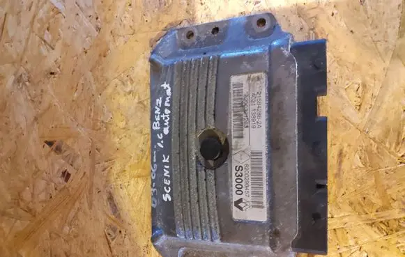 Renault Scenic I Engine control unit/module 215842882