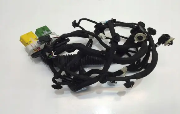 Citroen C4 III e-C4 Front door wiring loom 9840564780