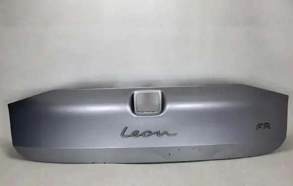 Seat Leon (5F) Trunk door license plate light bar 5FE853955E