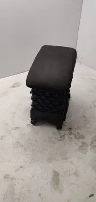 Volkswagen Jetta VI Armrest 5C6864251A