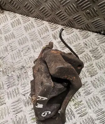 Renault Master II Rear brake caliper 8T0035416