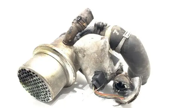 Skoda Octavia Mk3 (5E) EGR valve cooler 04L131512BG