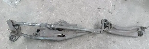 BMW 5 E39 Front wiper linkage and motor 8360603