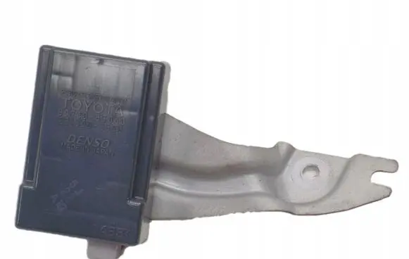 Lexus IS 220D-250-350 Door control unit/module 8974053060