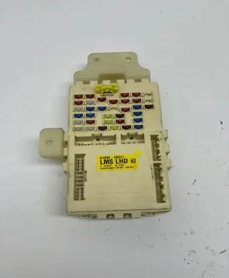 Hyundai ix35 Fuse module 919502S521