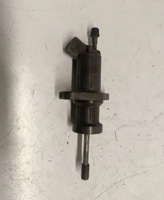 BMW 3 E46 Clutch slave cylinder 6740