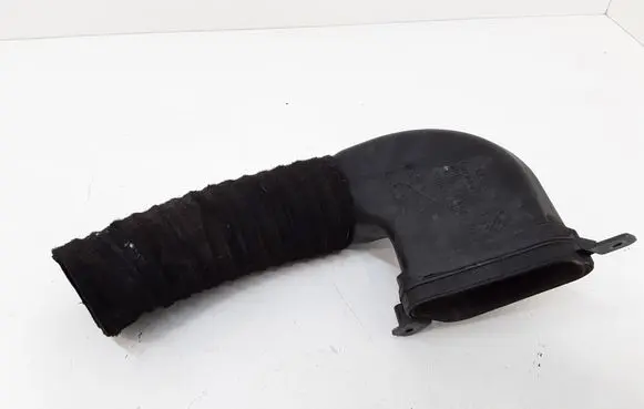 Audi A4 S4 B6 8E 8H Air intake duct part 8E0129604