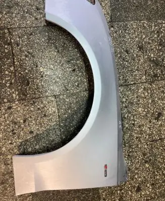 Audi A5 8T 8F Fender