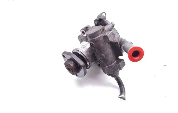 BMW X1 E84 Power steering pump 678883803