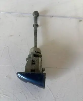 Peugeot 308 SW Coupe door lock (next to the handle) 
