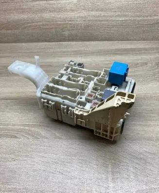 Toyota Prius (XW20) Fuse module 5K141005 819800D010
