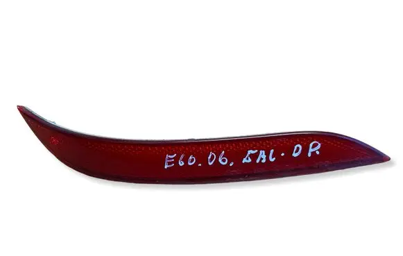 BMW 5 E60 E61 Rear tail light reflector 6915040