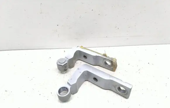 Polestar 2 Front door upper hinge 31662652 31662654