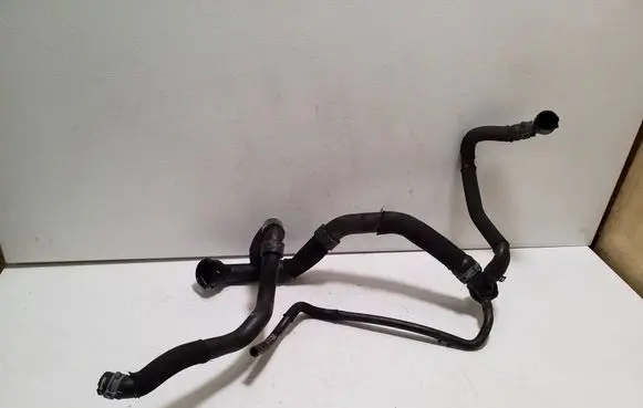 Audi TT TTS RS Mk3 8S Engine coolant pipe/hose 8S0122101K