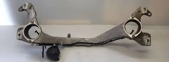 Porsche Cayenne (92A) Engine mounting bracket 7L6199207A VA314F5966