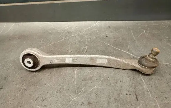 Audi A4 S4 B6 8E 8H Front upper control arm/wishbone 