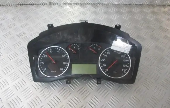 Fiat Croma Speedometer (instrument cluster) 51735925