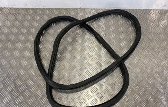 Jeep Compass Front door rubber seal