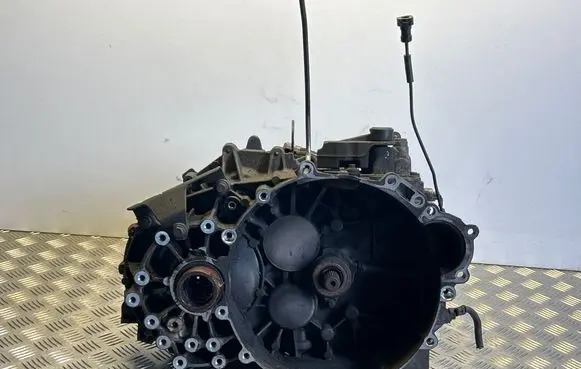 Volvo XC60 Manual 6 speed gearbox 31280472 8G9R7002KB M66